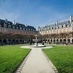 Welcoming Apartment - 2Br 6P - Le Marais