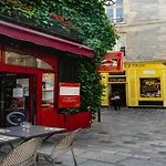Welcoming Apartment - 2Br 6P - Le Marais
